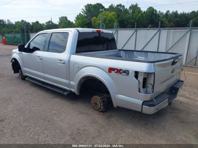 1FTEW1E5XJFE10656 Ford F-150 Xlt
