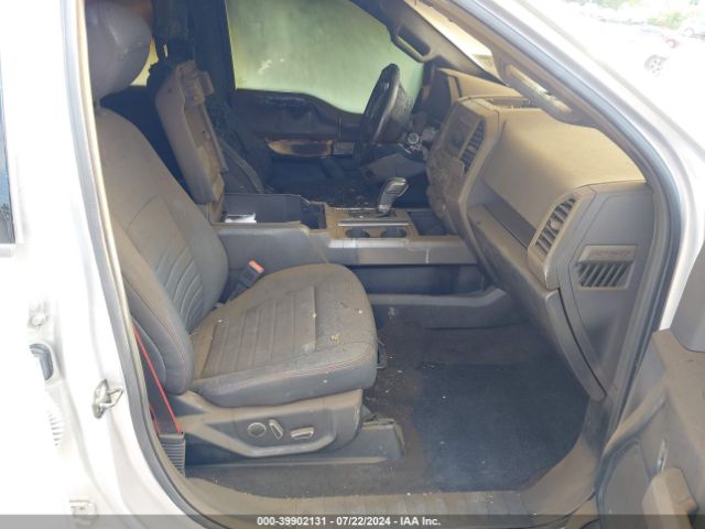 1FTEW1E5XJFE10656 Ford F-150 Xlt