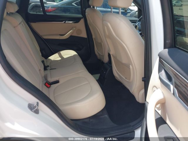 2017 BMW X1 WBXHT3C33H5F87302 Photo 7