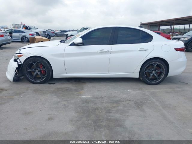 ZARFAEEN7H7540494 Alfa Romeo Giulia Ti Awd