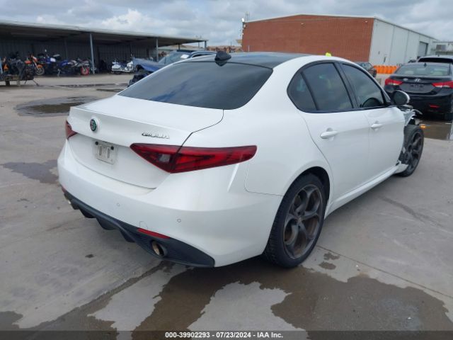 ZARFAEEN7H7540494 Alfa Romeo Giulia Ti Awd