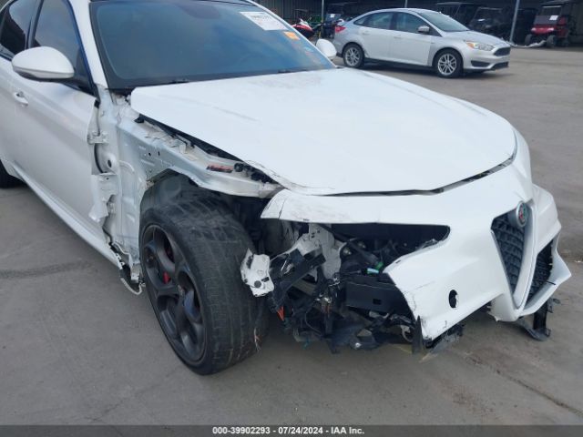 ZARFAEEN7H7540494 Alfa Romeo Giulia Ti Awd