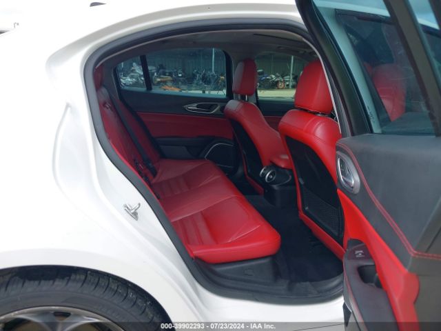 ZARFAEEN7H7540494 Alfa Romeo Giulia Ti Awd