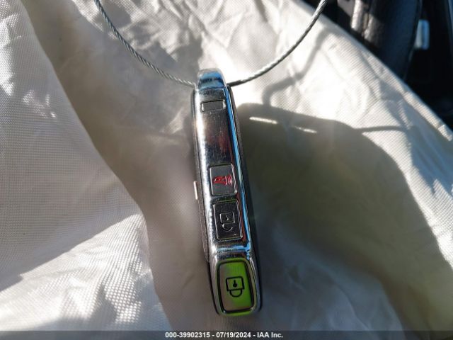5XYRL4LC4NG122521 KIA SORENTO S