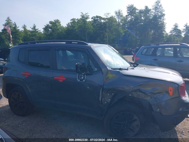 ZACCJBAB2JPJ11468 Jeep Renegade Upland Edition 4x4