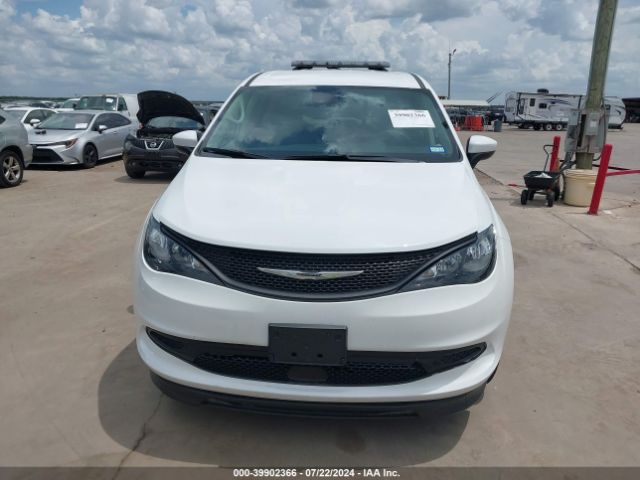 2C4RC1CG1PR564737 Chrysler Voyager Lx