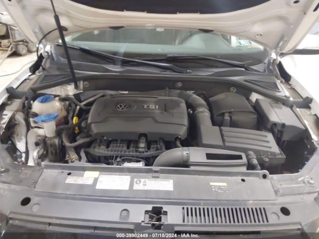 1VWAT7A36FC103196 Volkswagen Passat 1.8t Limited Edition
