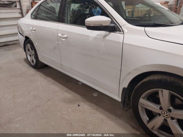 1VWAT7A36FC103196 Volkswagen Passat 1.8t Limited Edition