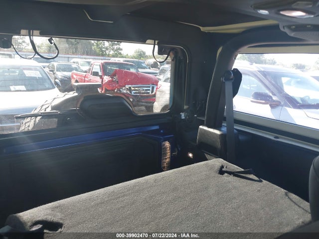 1C4GJXAG5JW242376 Jeep Wrangler Sport S 4x4