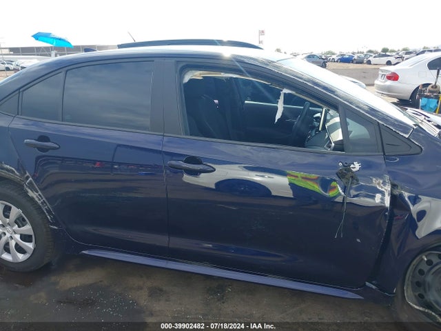 Toyota COROLLA LE 2021 5YFEPMAEXMP235343 Image 14