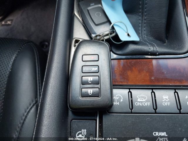 JTJHY7AXXG4196450 Lexus LX 570
