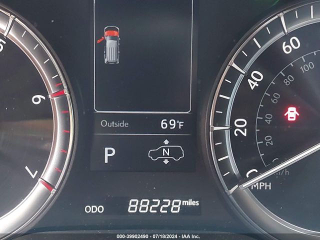 JTJHY7AXXG4196450 Lexus LX 570