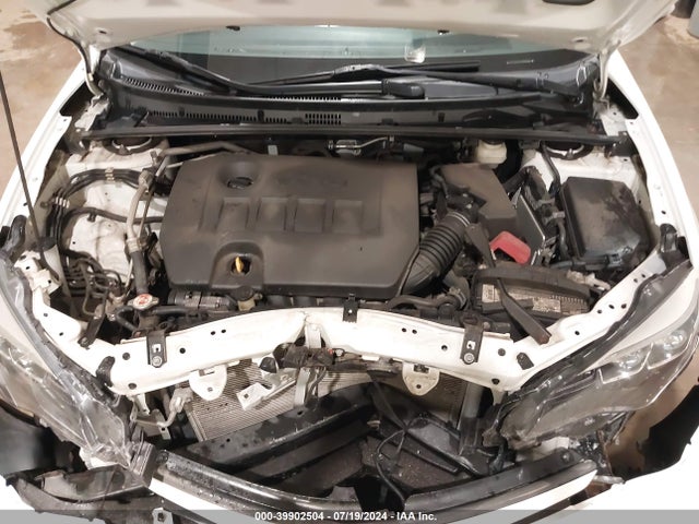 Toyota COROLLA SE 2017 5YFBURHE1HP693504 Image 10