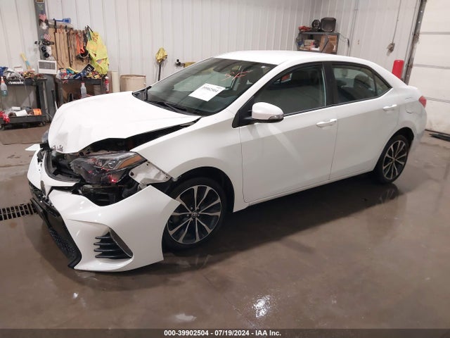 Toyota COROLLA SE 2017 5YFBURHE1HP693504 Image 2