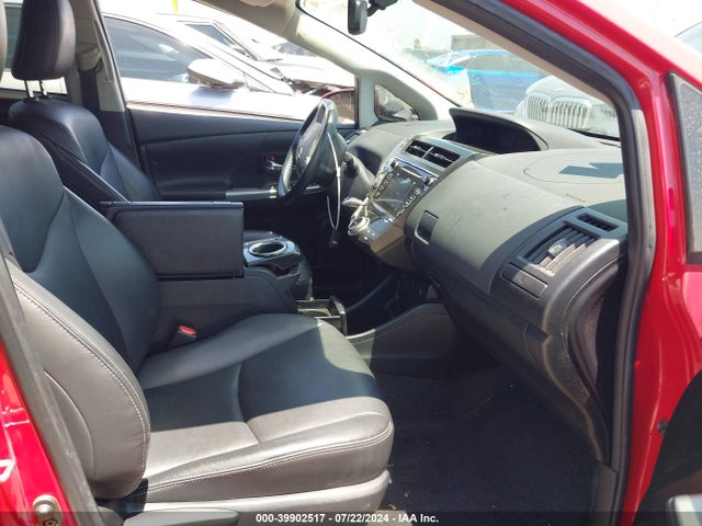 JTDZN3EU9GJ054357 Toyota Prius V Four