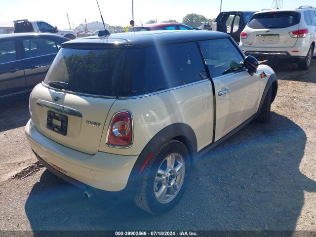 2013 MINI HARDTOP WMWSU3C58DT548769 Photo 3
