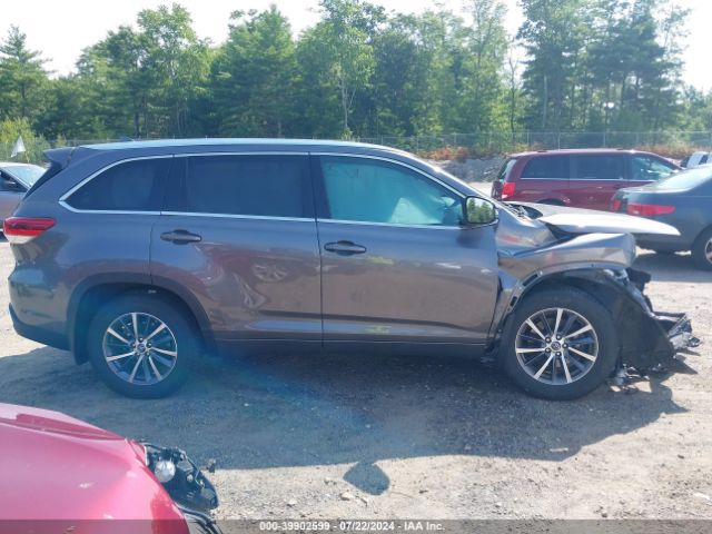5TDJZRFH7JS541086 Toyota Highlander Xle