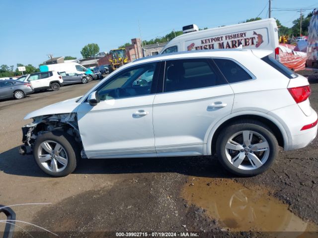 WA1BNAFYXJ2003677 Audi Q5 2.0t Premium/2.0t Tech Premium