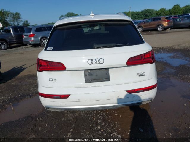 WA1BNAFYXJ2003677 Audi Q5 2.0t Premium/2.0t Tech Premium