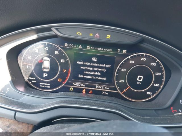 WA1BNAFYXJ2003677 Audi Q5 2.0t Premium/2.0t Tech Premium