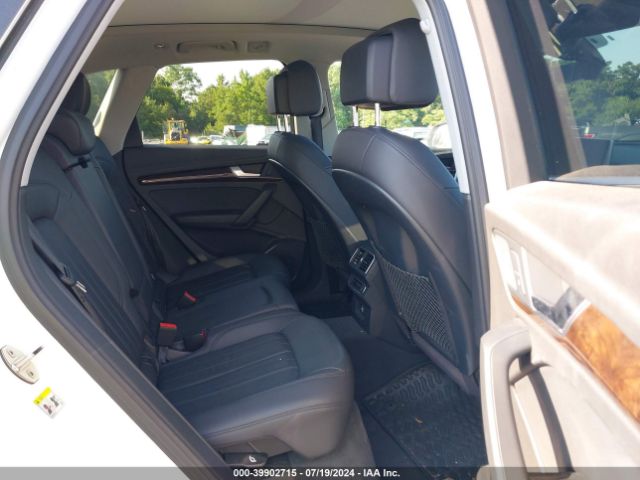 WA1BNAFYXJ2003677 Audi Q5 2.0t Premium/2.0t Tech Premium