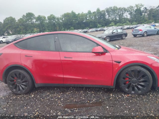 7SAYGDEF6NF457118 Tesla Model Y Performance Dual Motor All-wheel Drive