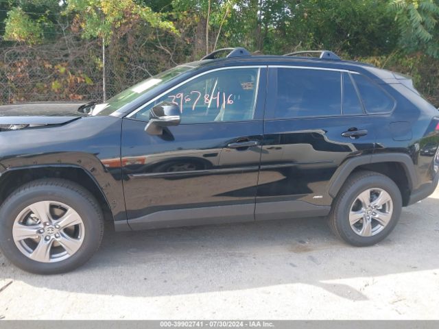 JTMRWRFV8RD239332 Toyota Rav4 Hybrid Xle