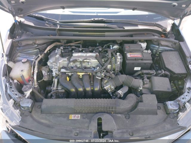 JTDEPMAE8NJ228901 Toyota COROLLA LE