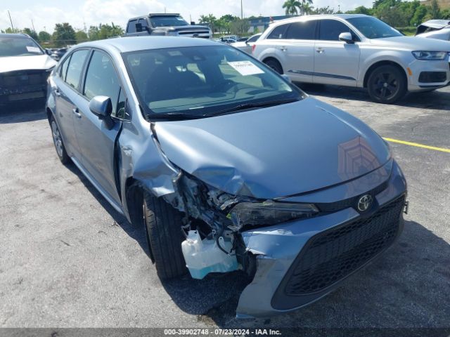 JTDEPMAE8NJ228901 Toyota COROLLA LE