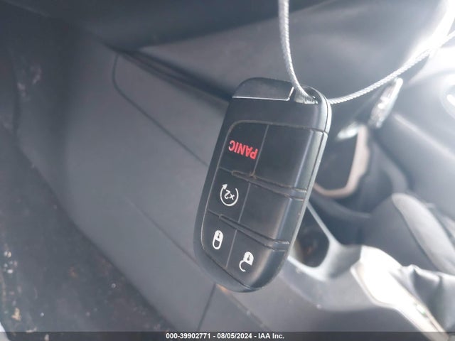 Jeep Renegade Latitude 2016 ZACCJABT2GPD41217 Image 11
