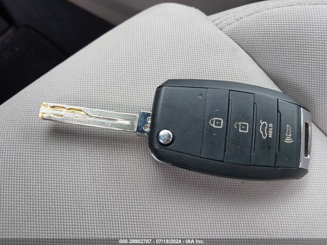 5NPE24AF6FH149485 Hyundai SONATA SE