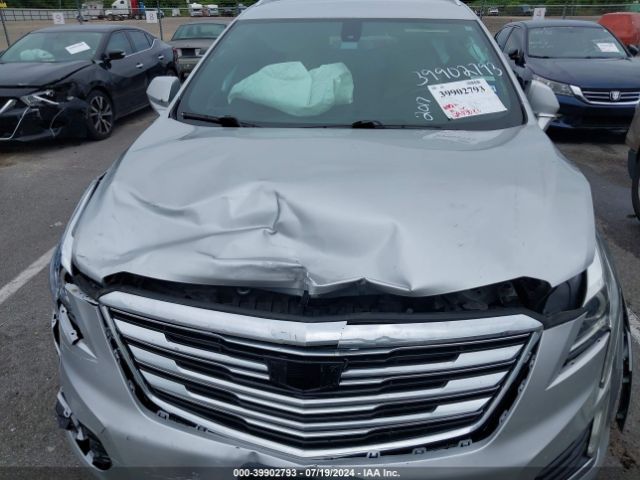 1GYKNARS5HZ323823 Cadillac Xt5 Standard