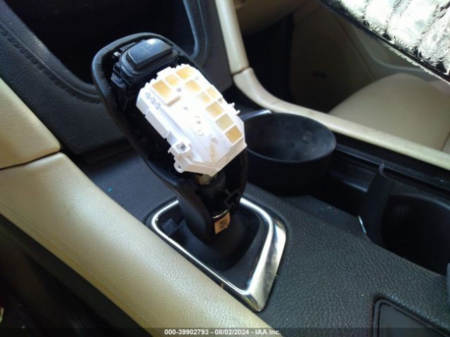 1GYKNARS5HZ323823 Cadillac Xt5 Standard
