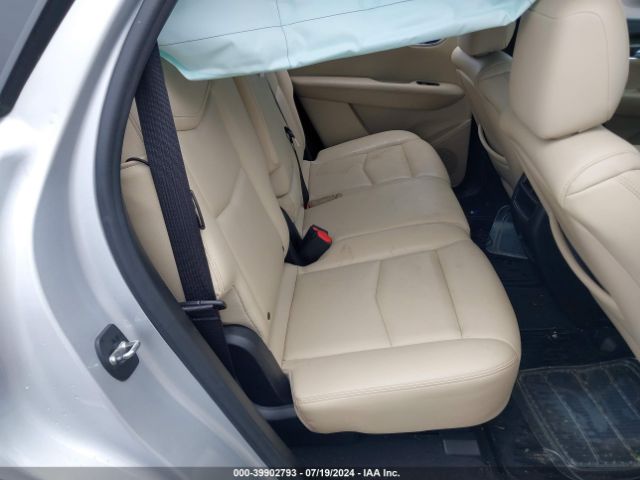 1GYKNARS5HZ323823 Cadillac Xt5 Standard