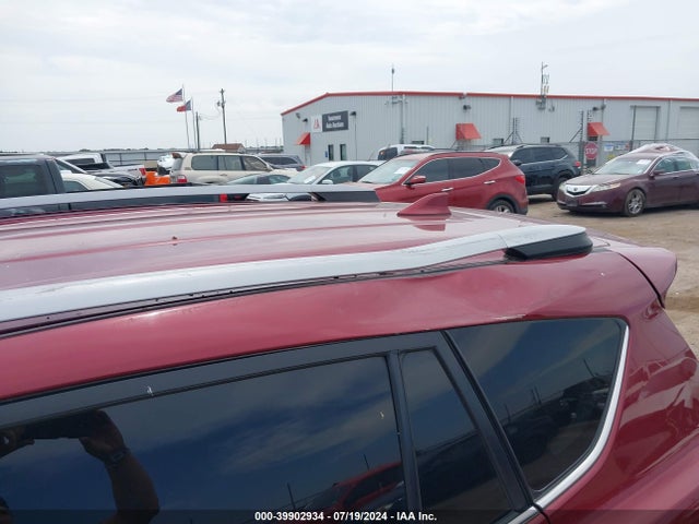 Toyota RAV4 LE 2018 2T3ZFREV8JW442083 Image 17