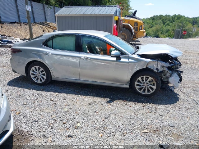 Toyota CAMRY LE 2023 4T1C11AK7PU757542 Image 14