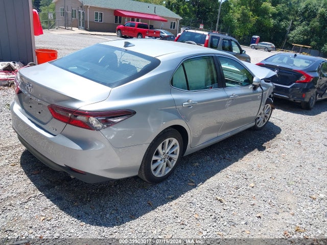 Toyota CAMRY LE 2023 4T1C11AK7PU757542 Image 4