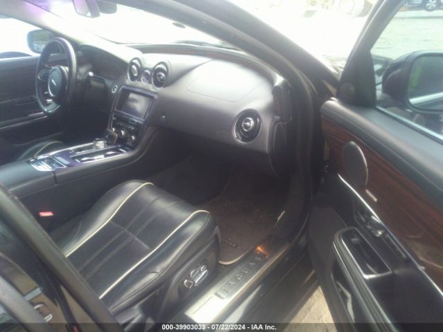 2011 JAGUAR XJ SAJWA2GB1BLV13318 Photo 4