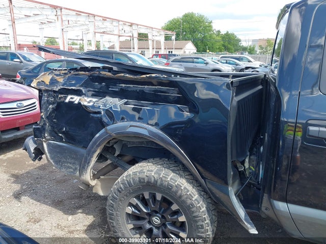 Nissan Titan Pro-4x 2017 1N6AA1E55HN538328 Image 17