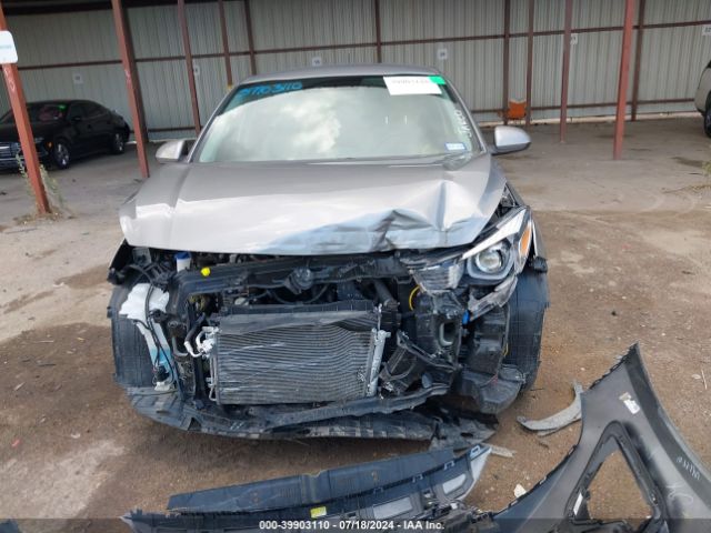 3KPA25AD6NE493971 KIA Rio 5-door S