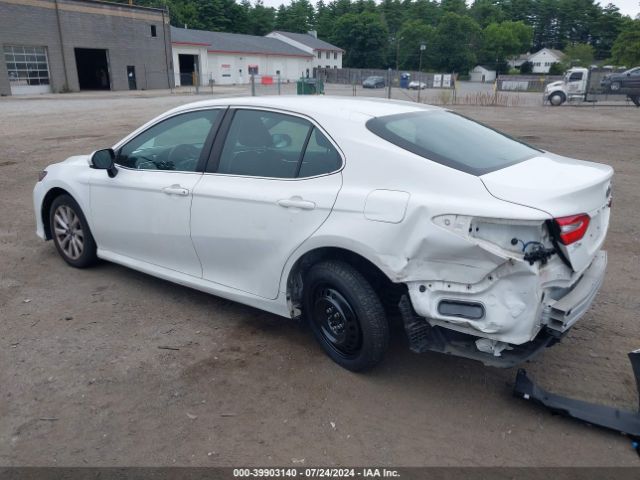 4T1B11HK1JU076981 Toyota CAMRY LE