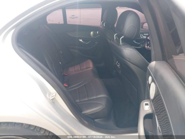 55SWF4JB5FU091078 Mercedes-Benz C 300 Luxury/sport