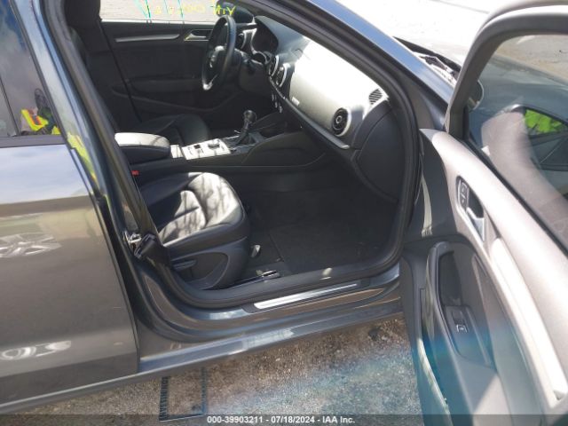 2017 AUDI A3 WAUB8GFF6H1006555 Photo 4