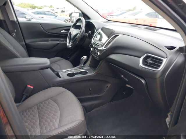 3GNAXJEV8JS577547 Chevrolet EQUINOX LT