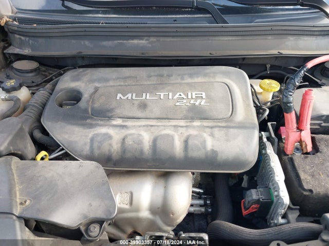 Jeep Cherokee Latitude 2016 1C4PJMCB7GW183159 Image 10