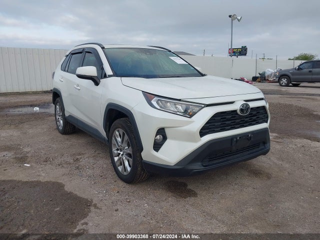 Toyota Rav4 Xle Premium 2021 2T3C1RFV4MW117180 zdjęcie główne