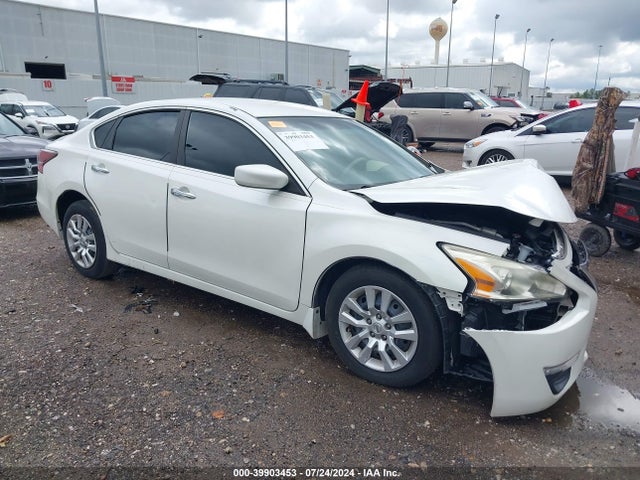 Nissan Altima 2.5 S 2015 1N4AL3APXFC413355 Image 12