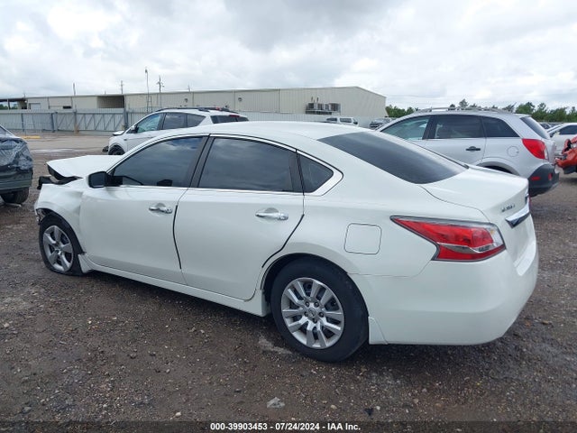 Nissan Altima 2.5 S 2015 1N4AL3APXFC413355 Image 13
