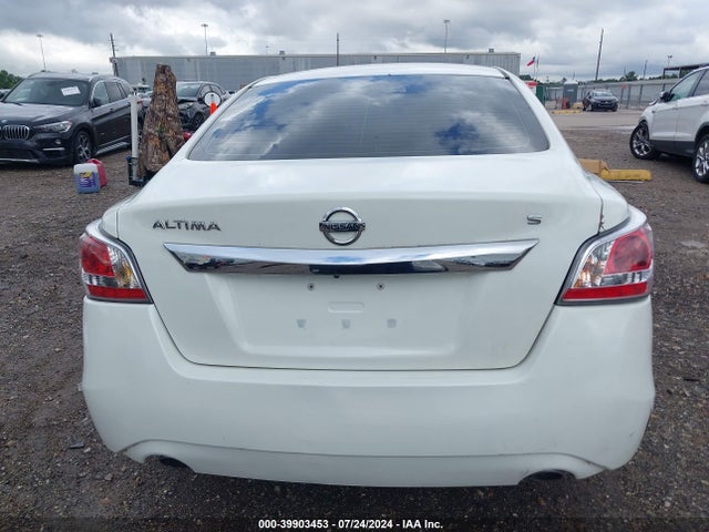 Nissan Altima 2.5 S 2015 1N4AL3APXFC413355 Image 15