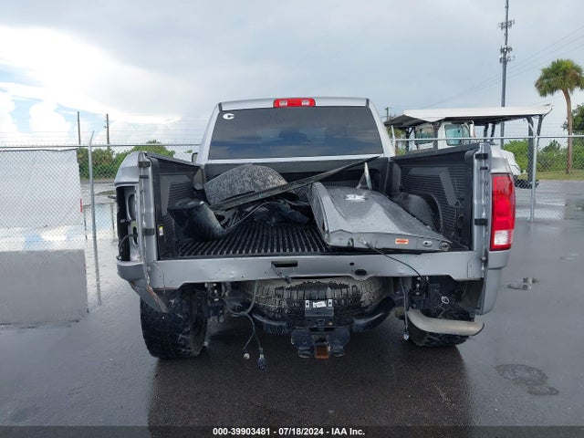 1C6RR6FG6KS628678 RAM 1500 Classic Tradesman Quad Cab 4x2 6'4 Box